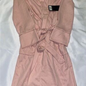 Nine West Pink Robe